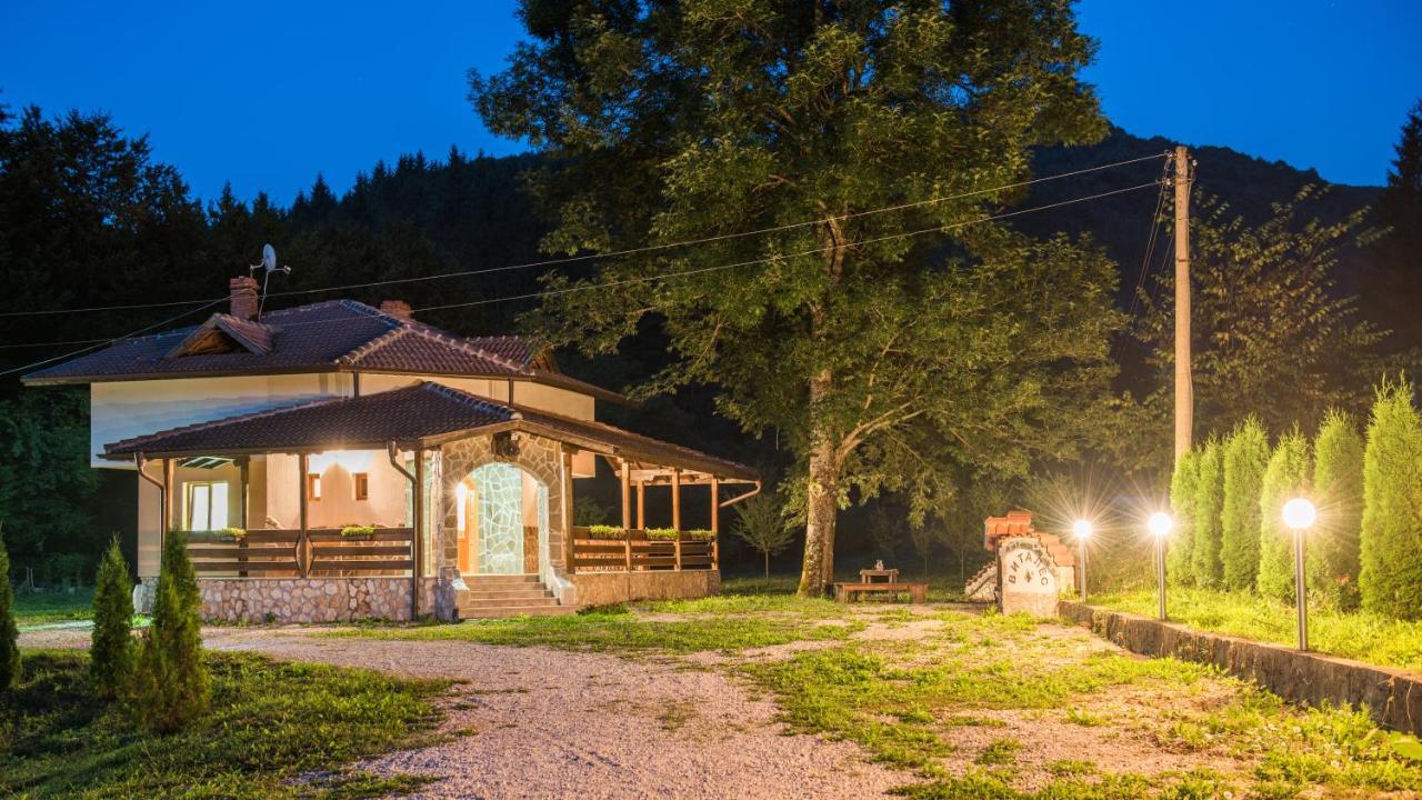 Къща За Гости Черна Река Ribarica Esterno foto